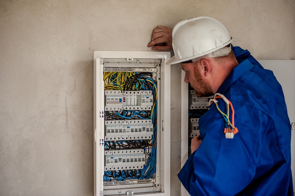 electrician O nás